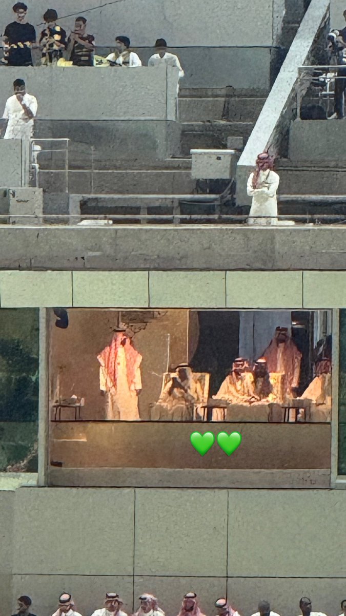 _rqi10's tweet photo. What a special day 💚 https://t.co/3tRyWS7P9V
