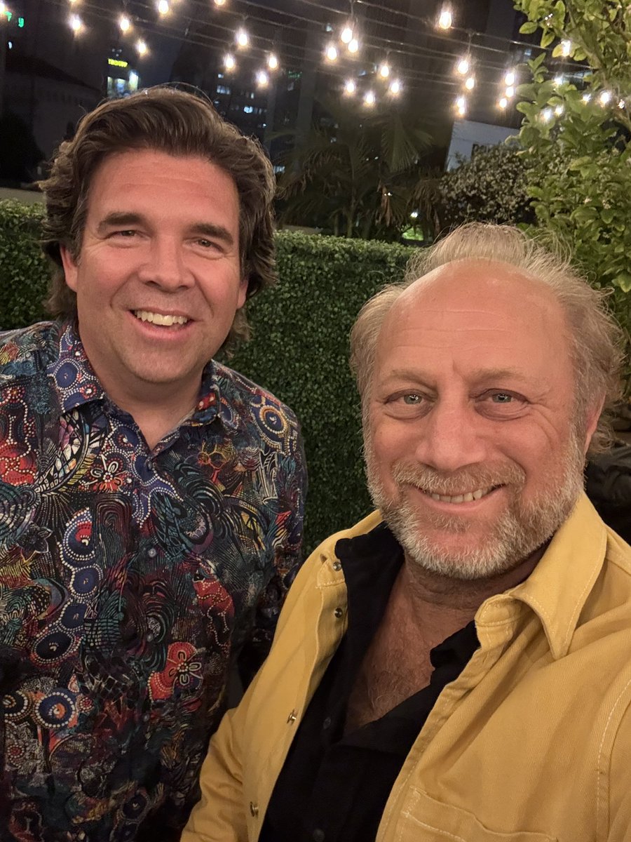 scott krinsky (@scott_krinsky) on Twitter photo Great catch up w #timjonesmusic. #chuck #jeffster Great catch up w #timjonesmusic. #chuck #jeffster