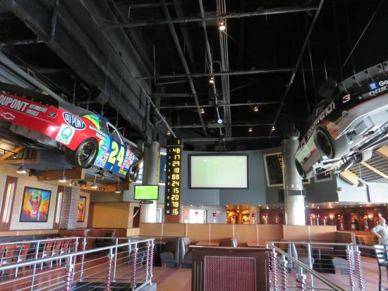 I watched the finish of this race live on the big tv screen at the NASCAR Cafe in Orlando. Freakin awesome
