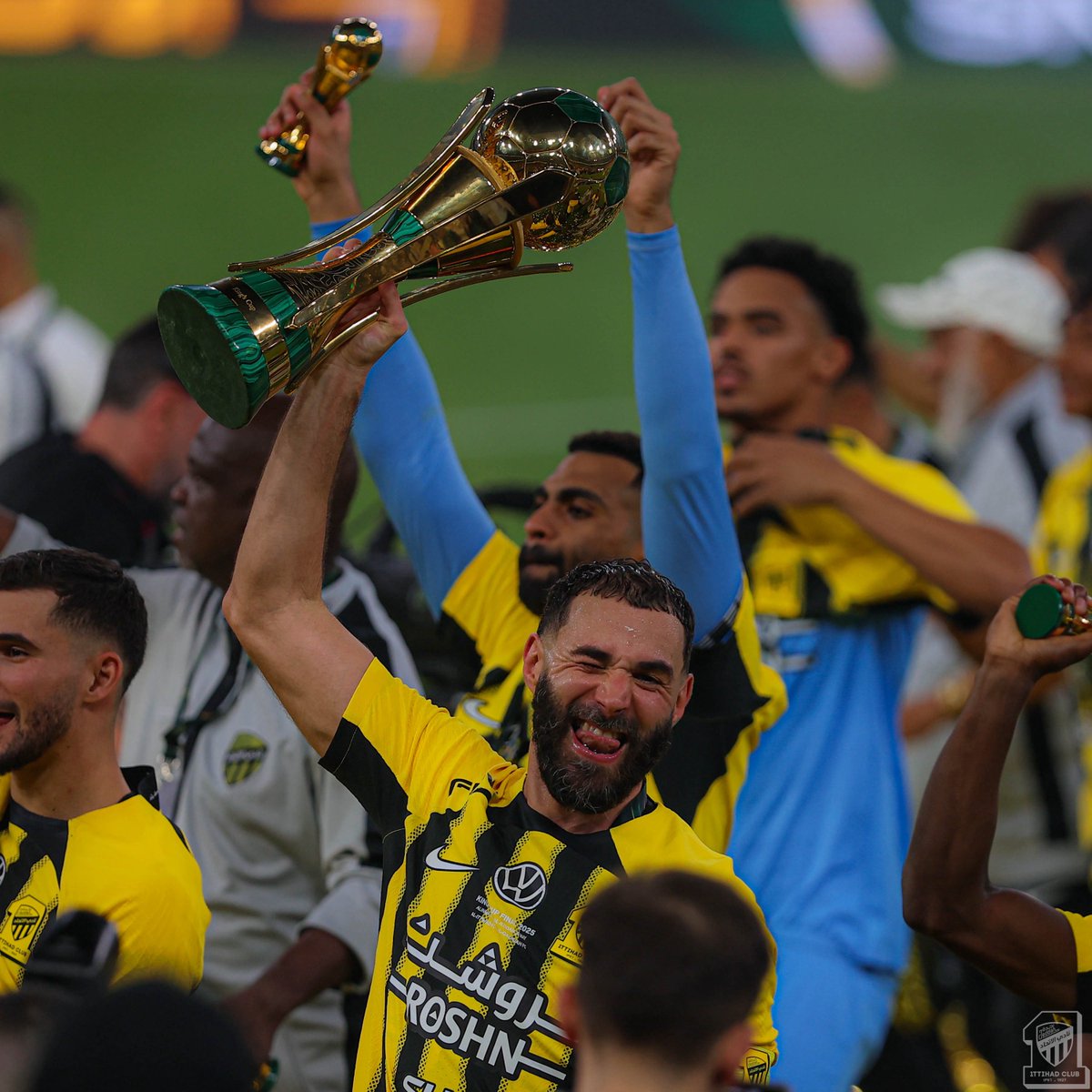 حرّاقة 🔥🏆
#اغلى_الكؤوس