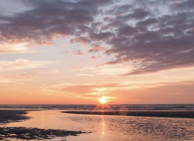 QuickScan's tweet image. #Goedemorgen #zaterdag
Wat een ongelofelijke fijne week heb ik gehad op #Terschelling: werken en mountainbiken... en mooie #zonsondergang🥰
#Fijnweekend💋
#nature #sunset