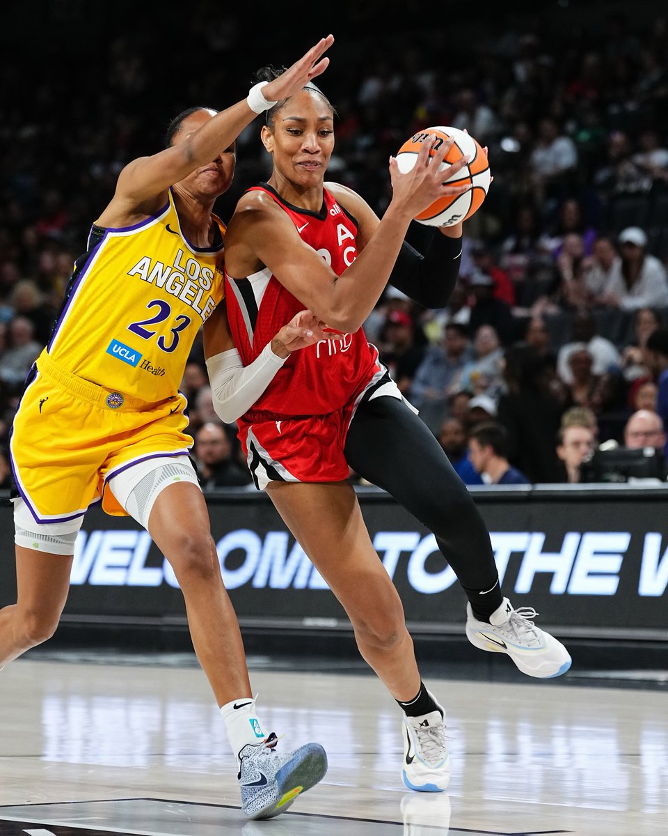 B/R Kicks (@brkicks) on Twitter photo 35-point double double for A'ja, and the official debut of the "Azure Vibe" Nike A'One 😤
Just another night in the office for <a href="/_ajawilson22/">A'ja Wilson</a> 35-point double double for A'ja, and the official debut of the "Azure Vibe" Nike A'One 😤
Just another night in the office for <a href="/_ajawilson22/">A'ja Wilson</a>