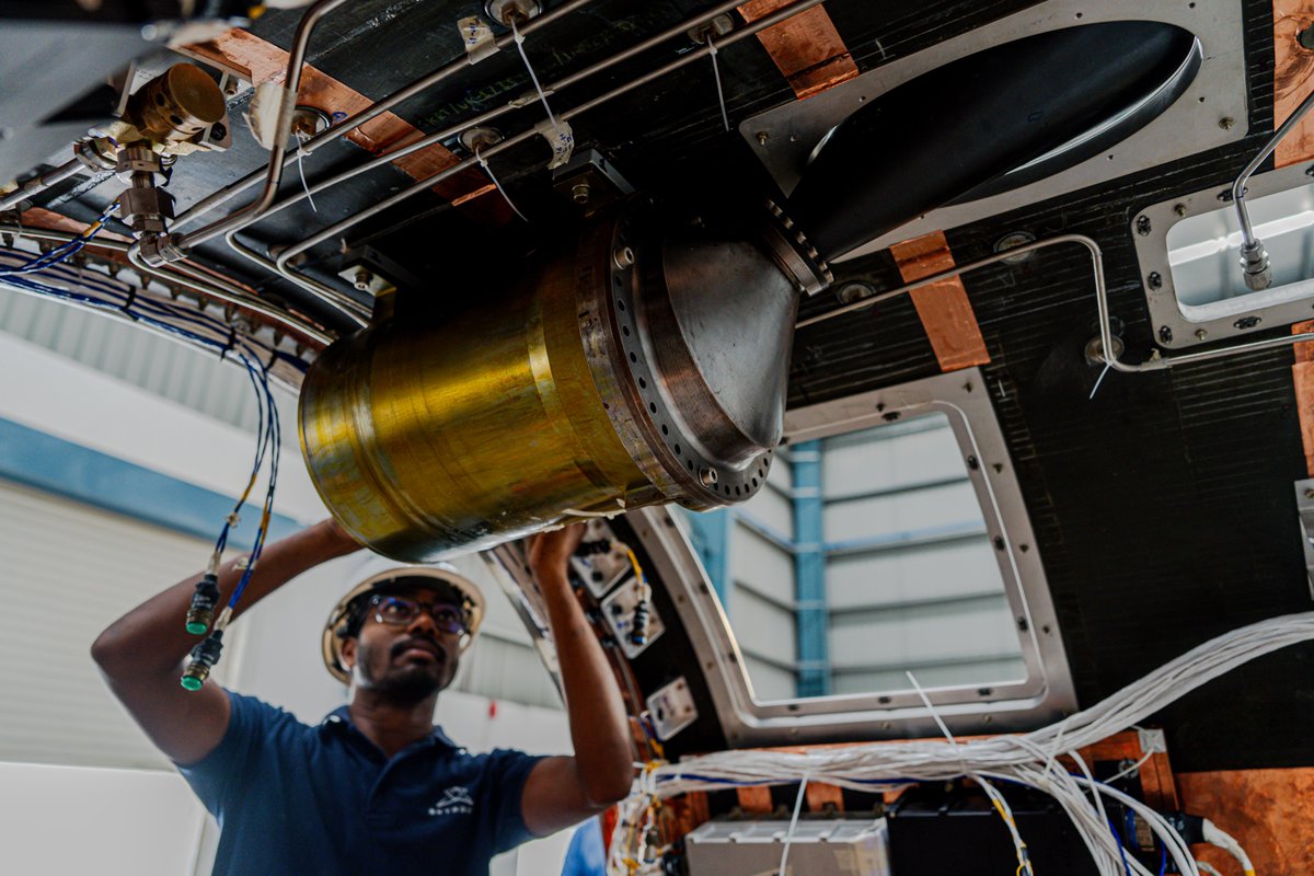 SkyrootA's tweet image. When progress is at rocket speed 🚀
With our retro motors and stage separation system successfully validated, flight integration trials of Interstage between stage 1 and 2 is in full swing.