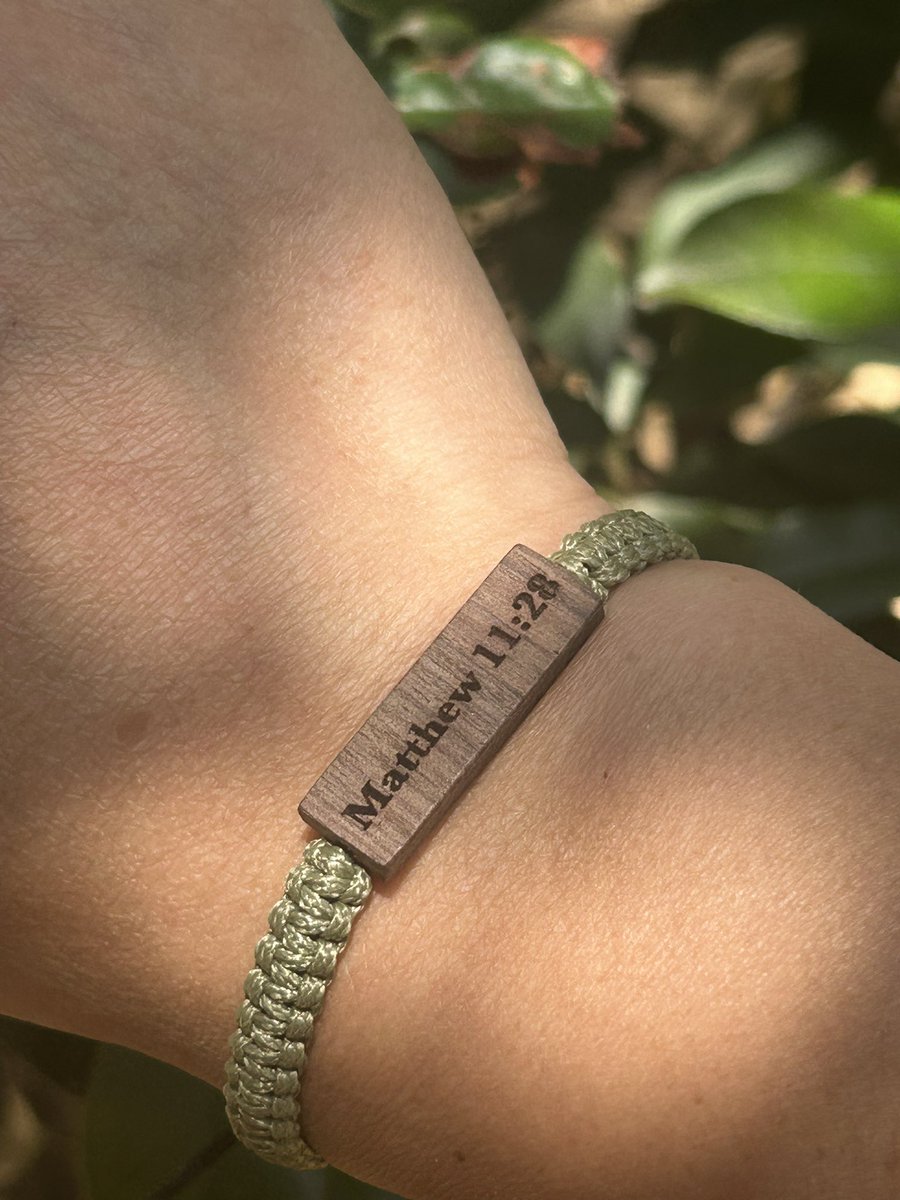 CarolineGe86792's tweet photo. Custom Wood Bracelet, Mens, Women Surfer Bracelet, Waterproof Bracelet, Anniversary Gift, Birthday Gift Bracelet, Gift for Mom, Gift for Dad

https://t.co/9uOCDh3zBd

#momgift #mengift #dadgift #personlizedgift #birthdaygift #anniversarygift #Surferbracelet #Graduationgift https://t.co/gzhwjbJuCm
