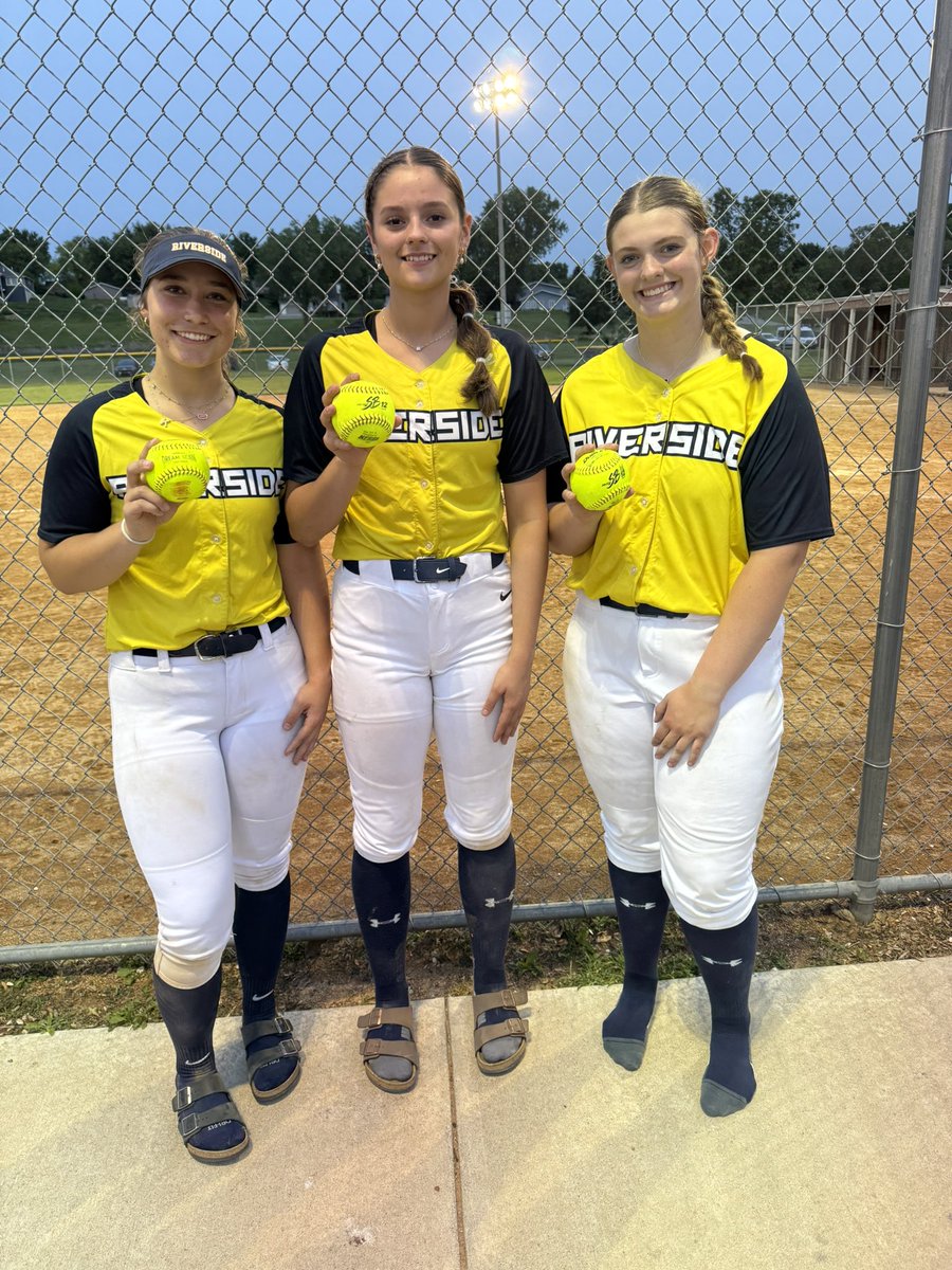 #whohomered x3! 
<a href="/KMASports/">KMA Sports</a>