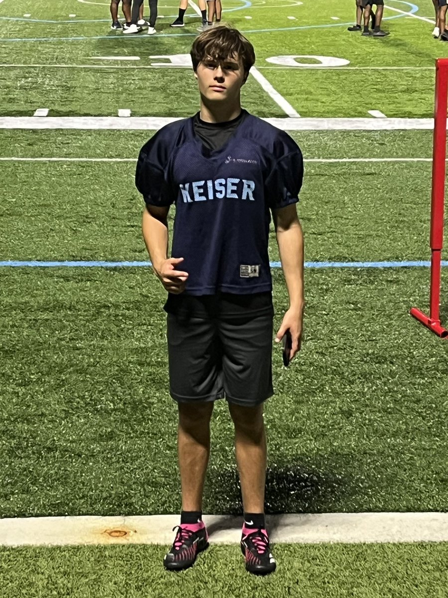 MerrickCook2029's tweet image. What a great night at camp with @KeiserFootball! Thank you to the staff for your coaching, support &amp;amp; feedback!
@PrepRedzoneFL @ESPNWestPalm @EraPrep @KeyPlayerNation @pbphighschools @OutsideTheGames @TopPreps @kickerupdate @AthletesExpoRT @Snausy54 @CoachRayG @DwyerHSFootball