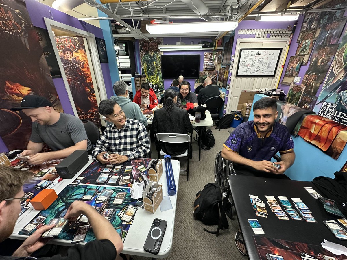 Invasioncnc's tweet image. Our #fabtcg prerelease was a success! 32 players showed up to crack open High Seas for the first time! Don't worry, @ShawnDTCG is okay, he's not actually hurt 😂