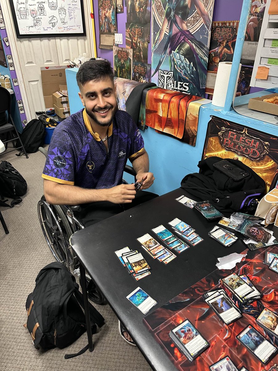 Invasioncnc's tweet image. Our #fabtcg prerelease was a success! 32 players showed up to crack open High Seas for the first time! Don't worry, @ShawnDTCG is okay, he's not actually hurt 😂