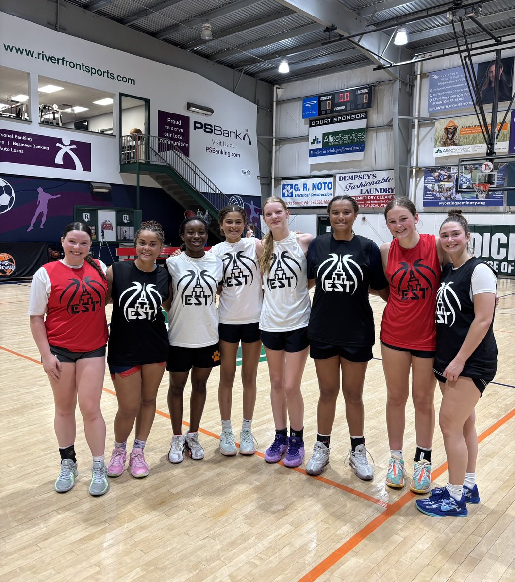 TWINTIERELITE (@twintierelite) on Twitter photo Thanks <a href="/NYSTakeover/">Empire State Takeover</a> for putting on another top shelf recruiting event for our region’s aspiring student athletes!
#seafoamfam
#twintierelite Thanks <a href="/NYSTakeover/">Empire State Takeover</a> for putting on another top shelf recruiting event for our region’s aspiring student athletes!
#seafoamfam
#twintierelite
