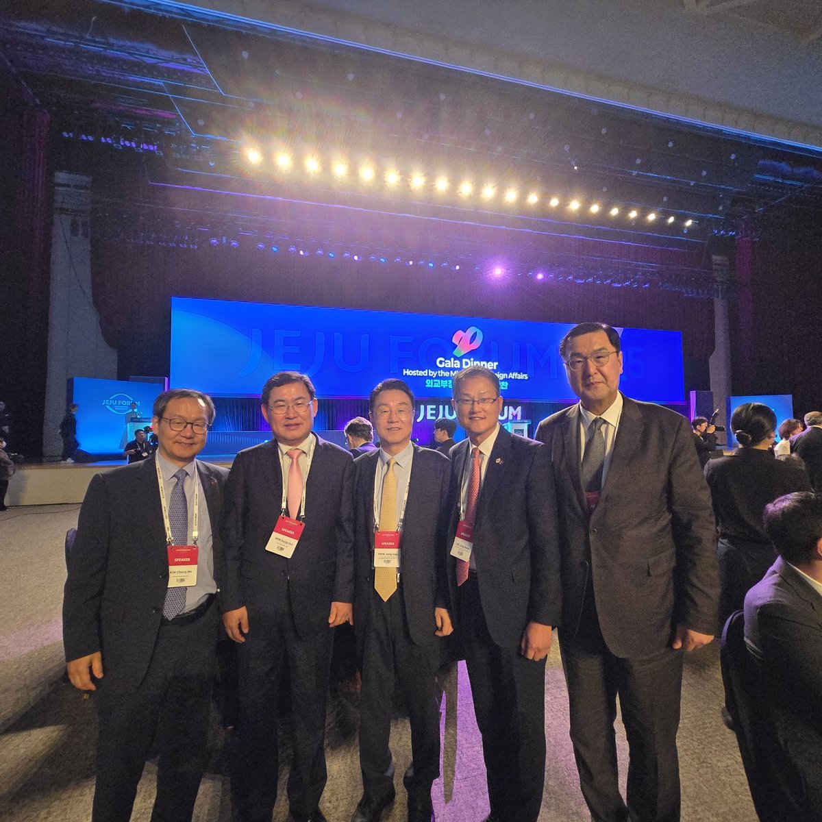 Attended a session of the 2025 Jeju Forum on the ROK's activities at the UN Security Council as a discussant. It's always useful and enriching to talk with a wider spectrum of stakeholders in our diplomatic work.