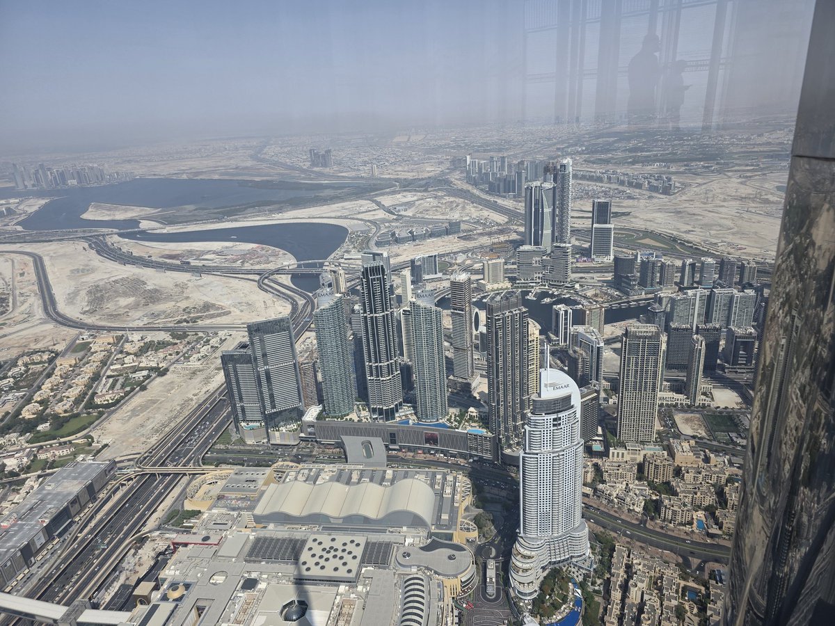Paul Speight (@paulspeight11) on Twitter photo Had some down time after a very busy week, delivering VR, AR and VR-360 demonstrations and presentations. So visited the the Burj Khalifa what spectacular view. <a href="/j88mob/">Mark O'Brien</a> Had some down time after a very busy week, delivering VR, AR and VR-360 demonstrations and presentations. So visited the the Burj Khalifa what spectacular view. <a href="/j88mob/">Mark O'Brien</a>