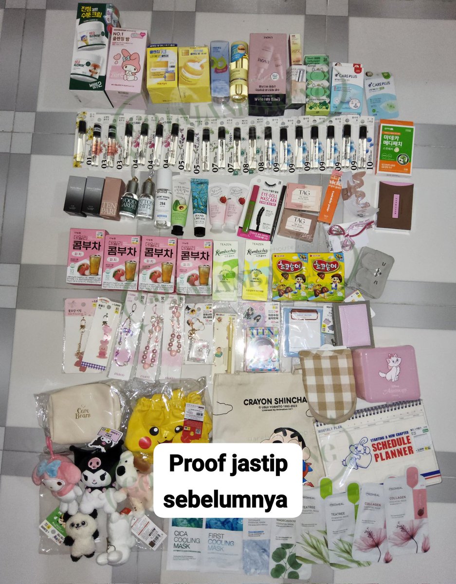 Hi guyss aku lg open jastip offline store kr nih. Ada daiso artbox, fee start ₩1000, handcarry eta 28 juni. Live shopping 2x seminggu✨

Ada doll, keyring &amp; masii ada 500+ katalog lain, klo ada yg minat komen ajaa ya nanti aku kasi link grup, thankyou🙌