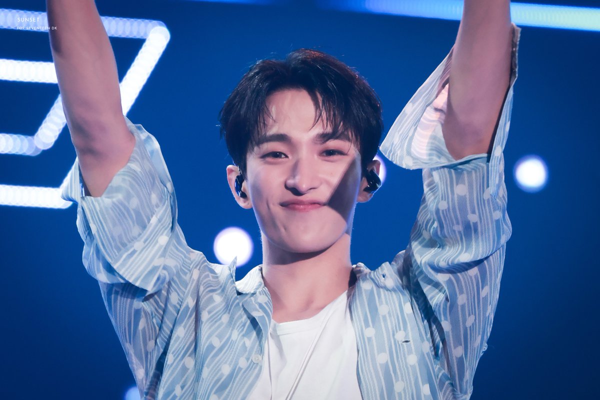sunsetdk0218's tweet photo. 250511 HOLIDAY IN SAITAMA

#도겸 #DOKYEOM #李碩珉 #이석민 #ドギョム
#SEVENTEEN #세븐틴 https://t.co/0orkFinHSZ