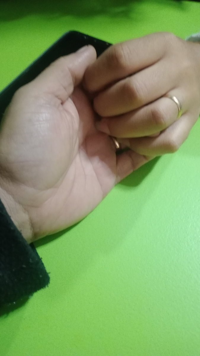 ALGUIEN POR LA ARISTIDES???