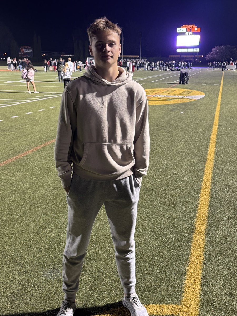LandonKibbe's tweet image. D1 WIAA Sectionals
5/30/2025

🚨1st Place 🚨
@WDPTrack_Field 4x200 relay - 1:29.18

@Judeahhhhh-Leg 1
 Devin Ward-Leg 2
@LandonKibbe - Leg 3
@ben_lemirand82 - Leg 4

🎟️Ticket Punched🎟️ 
WIAA State Meet Friday @ LaCrosse! 

@WDPTrack_Field @wdp_football @PrepRedzoneWI @MJ_NFLDraft