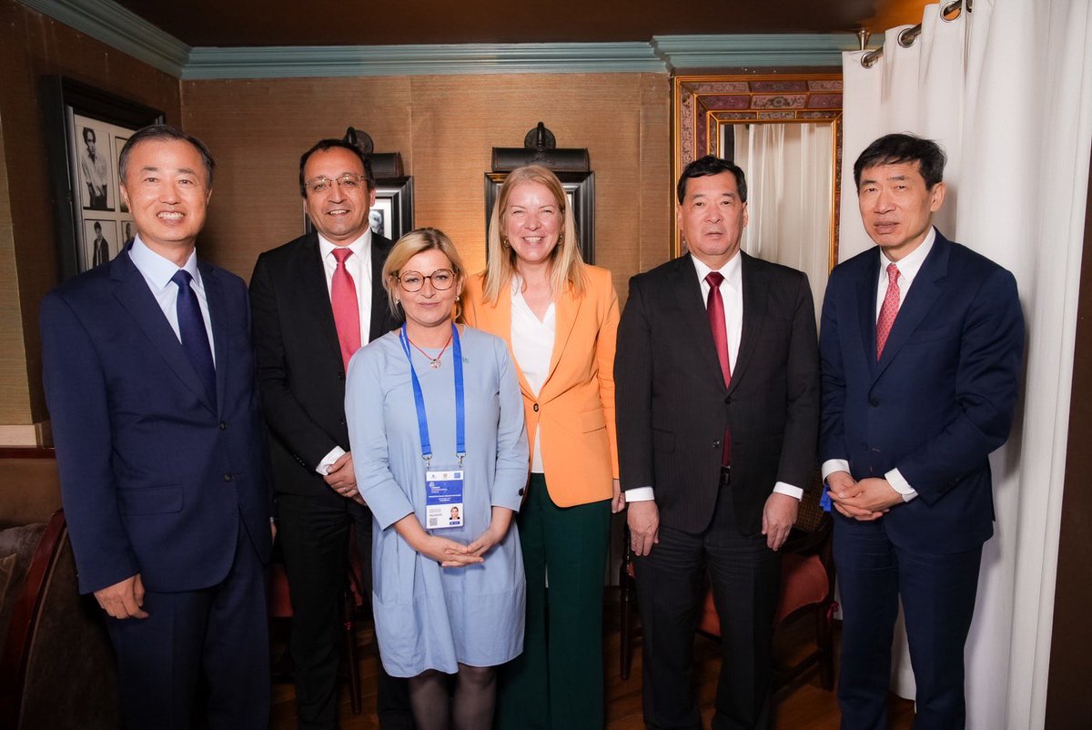 Kasia Wawiernia (@kasiawawiernia) on Twitter photo Honored to welcome Ambassadors from the EU, Japan, Korea, and Switzerland.
Their partnership is key to <a href="/UNDPKAZ/">UNDP Kazakhstan 🇰🇿</a>’s efforts in #Kazakhstan—advancing climate resilience, #biodiversity conservation, #gender equality, #digital innovation and much more. Honored to welcome Ambassadors from the EU, Japan, Korea, and Switzerland.
Their partnership is key to <a href="/UNDPKAZ/">UNDP Kazakhstan 🇰🇿</a>’s efforts in #Kazakhstan—advancing climate resilience, #biodiversity conservation, #gender equality, #digital innovation and much more.