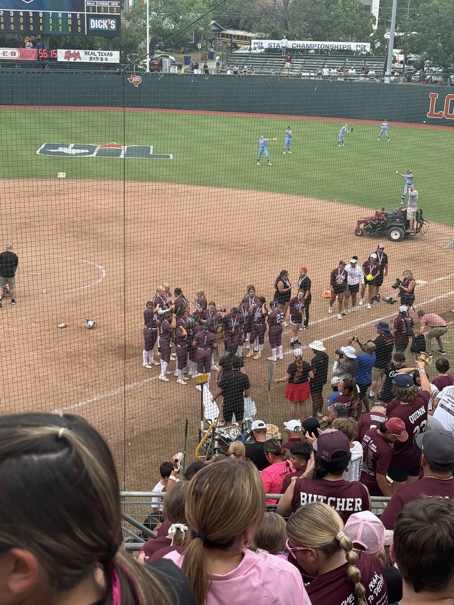 Kiana Vargas (@kianavargas16) on Twitter photo 2025 4A Div 1 state champs!!! So proud of my team and all the hard work we put in!! Thank you coaches for believing and pushing us to work hard!!! <a href="/CoachLopee/">Lamar Lopez</a> <a href="/Tflolentz/">Teresa Flores Lentz</a> <a href="/MaxCave4/">Max Cave</a> <a href="/coachcreeve/">Charlie Reeve</a> <a href="/Calallen_SBall/">Calallen Wildcats Softball</a> <a href="/RecruitCalallen/">Calallen Wildcats Recruiting</a> Congrats <a href="/BraelynBailey13/">Braelyn Bailey</a> on your grand slam!! #3Peat 2025 4A Div 1 state champs!!! So proud of my team and all the hard work we put in!! Thank you coaches for believing and pushing us to work hard!!! <a href="/CoachLopee/">Lamar Lopez</a> <a href="/Tflolentz/">Teresa Flores Lentz</a> <a href="/MaxCave4/">Max Cave</a> <a href="/coachcreeve/">Charlie Reeve</a> <a href="/Calallen_SBall/">Calallen Wildcats Softball</a> <a href="/RecruitCalallen/">Calallen Wildcats Recruiting</a> Congrats <a href="/BraelynBailey13/">Braelyn Bailey</a> on your grand slam!! #3Peat