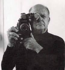 merlinpapin3's tweet photo. .@FredOL69007 Aujourd'hui le réalisateur et scénariste #JeanRouch qui aurait eu 108 ans , on lui doit

Moi un Noir
Dyonisos
Chronique d'un Eté
Nanook of the North
La Pyramide Humaine
Paris vu par
La Chasse au Lion à l'arc
Petit à Petit https://t.co/8cLhKAdLBz