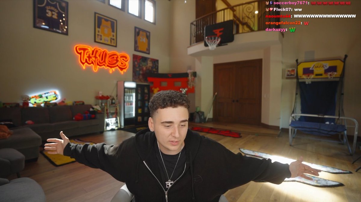 yoxics's tweet photo. FaZe boys Official Stream rooms in the new 2025 FaZe House 🔥 https://t.co/G9Let0q0Te