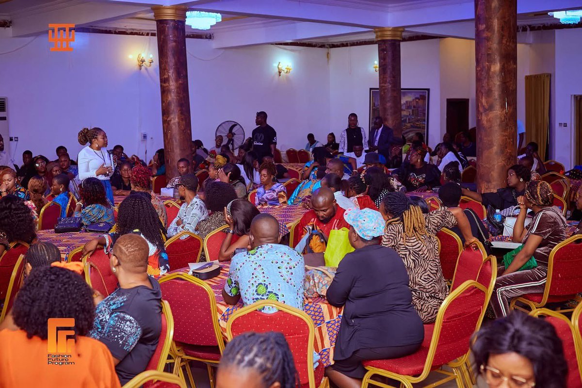 fashionfuturep's tweet image. We’re continuously equipping our MSMEs with foundational knowledge of branding for their fashion businesses, opening and running social media pages, and steadily building their digital presence.

#FashionFutureProgram #DigitalSkills #MSMETraining #Ethnocentrique