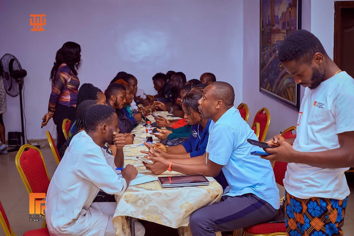 fashionfuturep's tweet image. We’re continuously equipping our MSMEs with foundational knowledge of branding for their fashion businesses, opening and running social media pages, and steadily building their digital presence.

#FashionFutureProgram #DigitalSkills #MSMETraining #Ethnocentrique