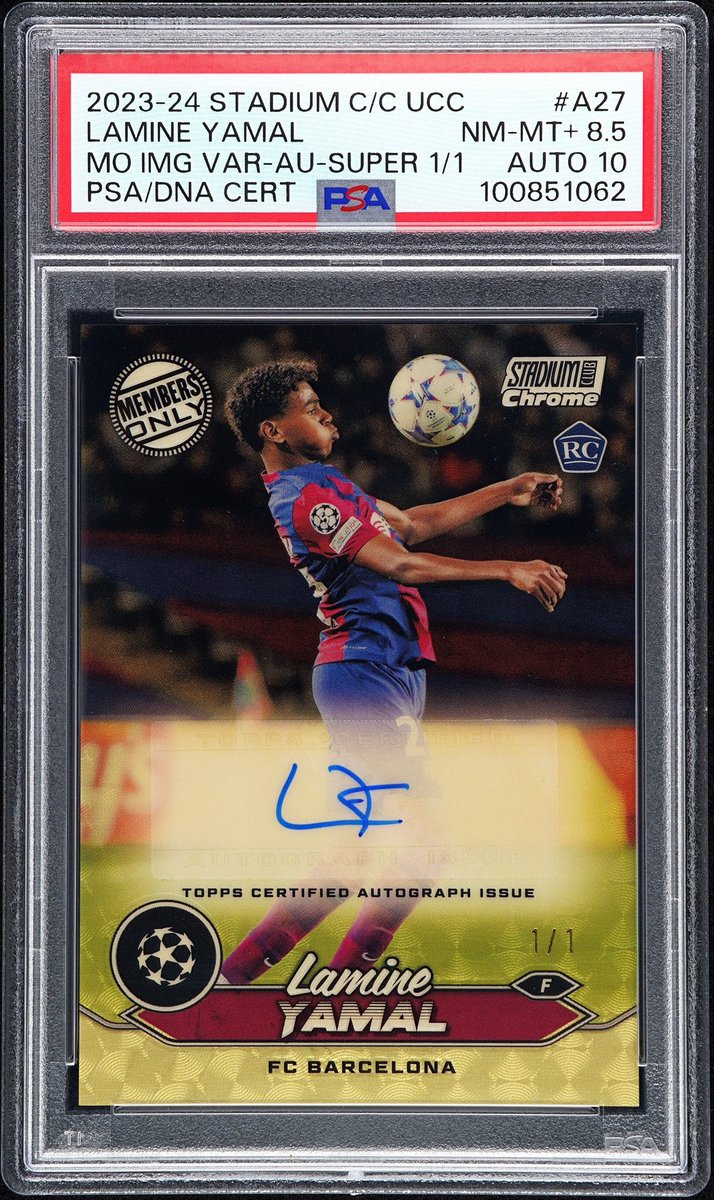 DanzCards's tweet photo. $5000 finders fee 🚨 RT, follow and join my discord to win a NEW TOPPS CHROME  LOGOFRACTOR BOX. Store exclusive release. (Will need to see evidence) 
 
And the $5000 usd finders fee is If someone gets me a buyer over $100k+ on this Lamine Yamal 1/1 Superfractor. 

Might be pricey, CURRENT offer is $85k (not concrete yet) before the salty people start crying. 

And The current concrete offer is $60k. 

Thank you. Let me know if anyone else offers finders fee this big. 

Consign your HIGH END SOCCER cards with me. 

Have a nice day.