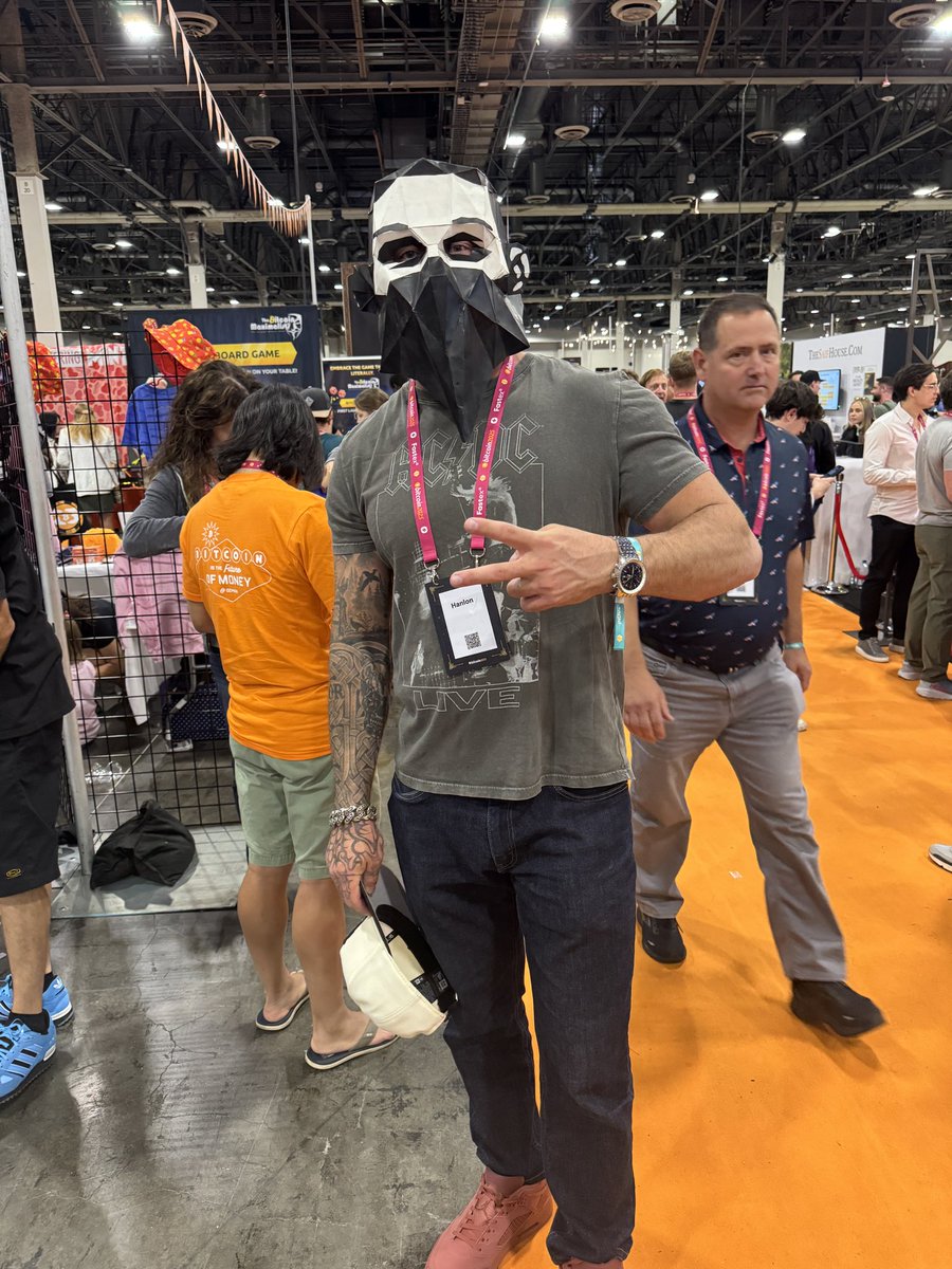 ABCNT1's tweet image. Associates deployed.
Field engagement successful.
Clearance remains active.

#BitcoinConference2025