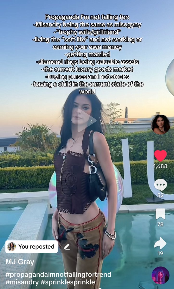 chiara_lpal's tweet image. She gets me #sprinklesprinkle