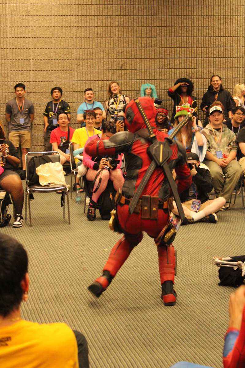 deadpoolsonline's tweet photo. Logan and I had a ball this past weekend at @MomoCon . Nice seeing familiar faces and new ones!
#deadpool #deadpoolcosplay #cosplay #momocon #momocon2025 #logan #marvel #dance #dancing #dancepool https://t.co/x9llYKw9PX