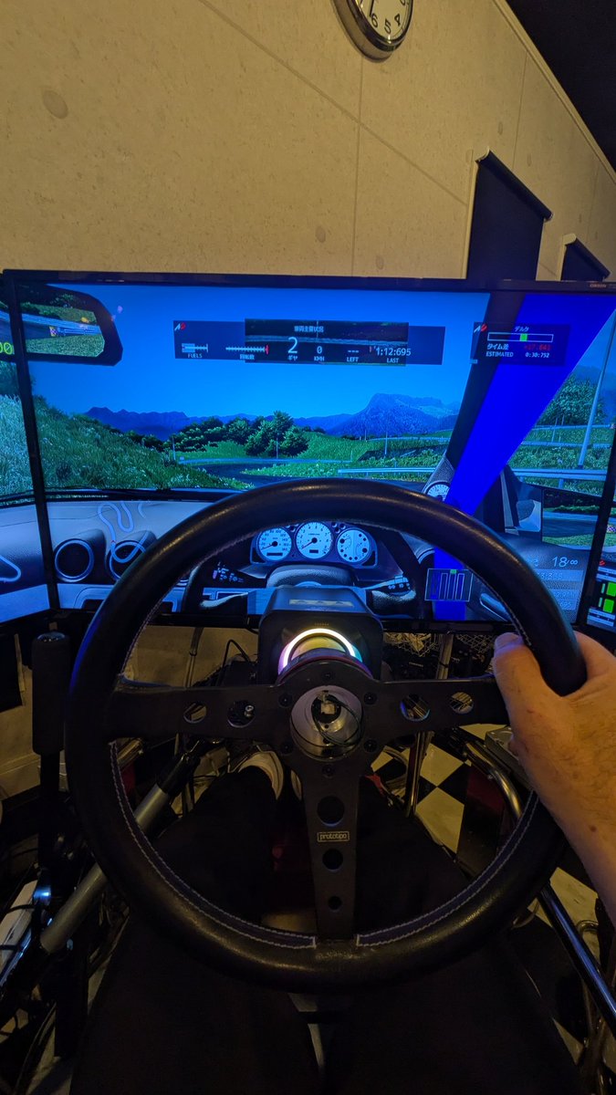 rss_REAL_DRIVE's tweet photo. 今日も元気に9:00からオープン🏎️
これから、雨予報なので室内で楽しめるレーシングシミュレーターは如何でしょうか⁉️

最新のハンコンsimagic α EVO PROも体験出来ます❗

ドリフト、タイムアタック等色々体験出来ますのでお気軽にご来店下さい😊
#リアルドライブ
#simagic
#fanatec
#simforge https://t.co/lg9bX59i0H