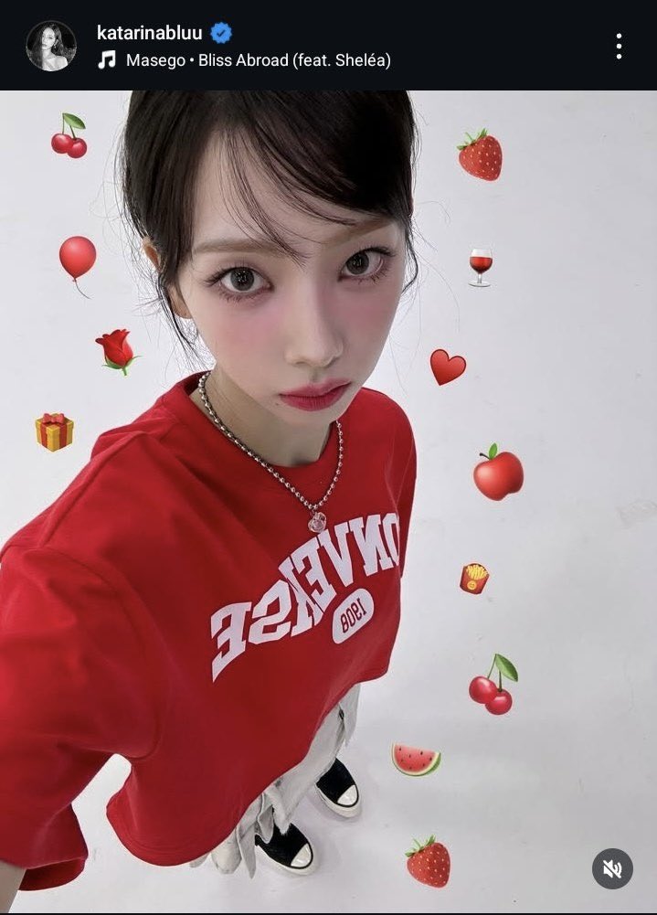 YUUJIMINY's tweet photo. 🧵 THREAD INFORMATIVA: Polêmica da Karina.
estou vendo diversas notícias falsas e super tendenciosas sobre o assunto nos últimos dias, e até mesmo alguns mys sem entender direito o que de FATO aconteceu. 

Segue o fio https://t.co/PP61a8IhIC