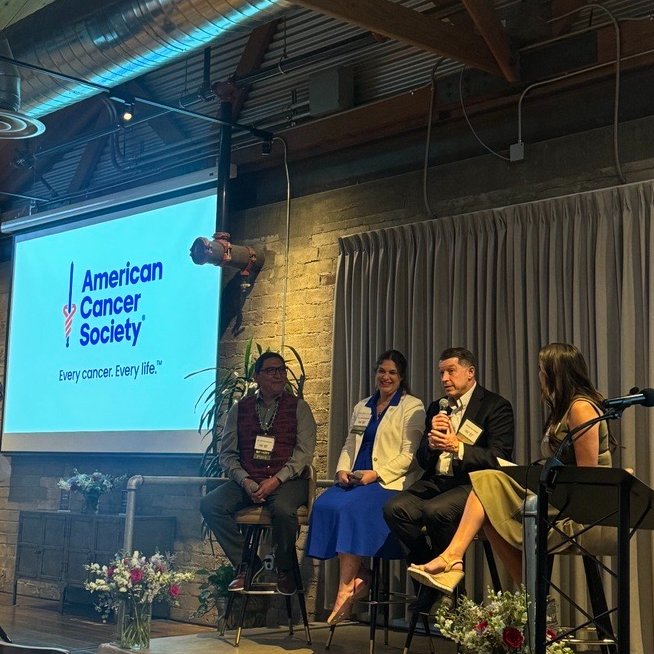 Last night <a href="/AmericanCancer/">American Cancer Society</a> hosted a Volunteer Leadership Reception where key stakeholders were brought together to build community, network, &amp; highlight important storytelling to demonstrate the American Cancer Society’s impact in Arizona. (1/2)