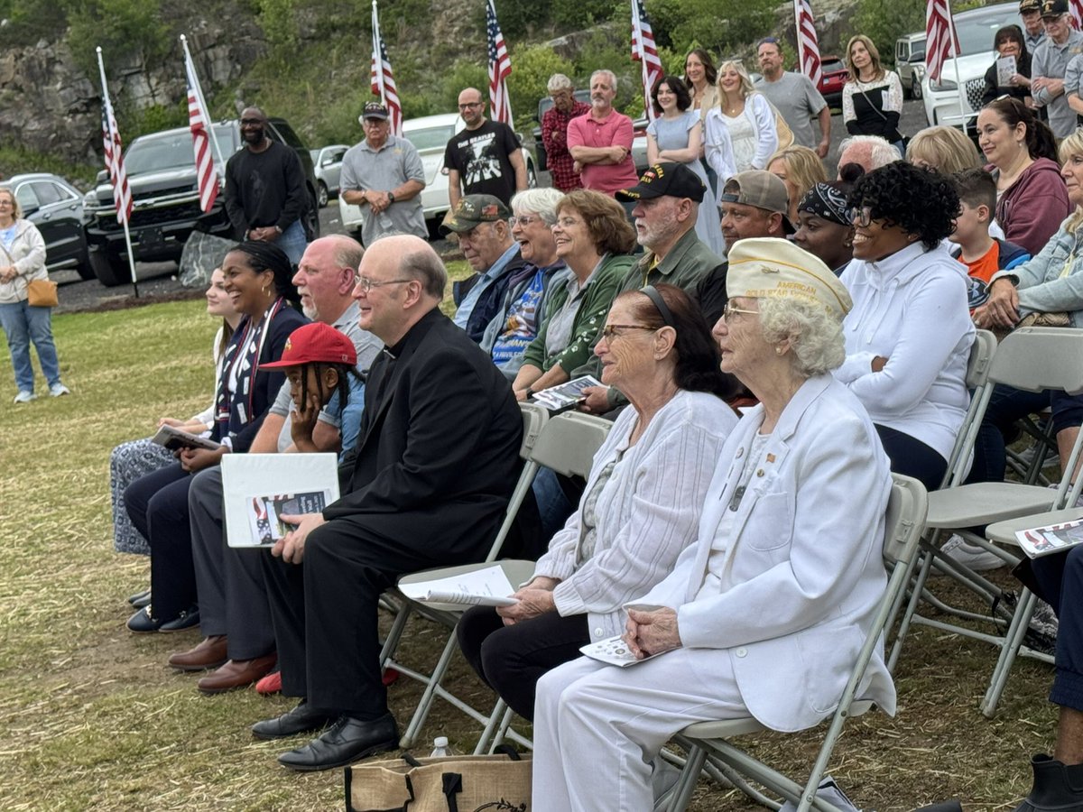 RepJahanaHayes's tweet image. This year marks the 50th anniversary of the end of the Vietnam War. I joined the #Wolcott community for the arrival of the Vietnam Traveling Memorial Wall with the purpose of helping heal &amp;amp; rekindle friendships.