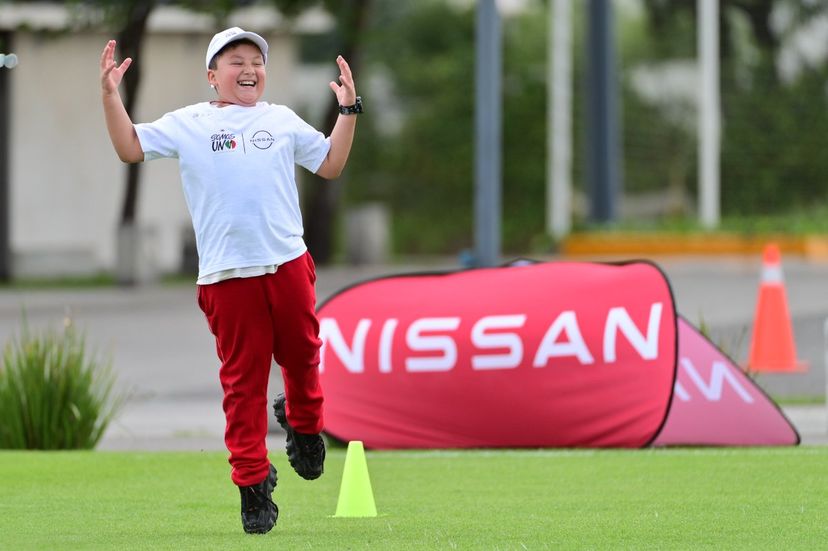 ¡Enorme evento en La Casa del Futbol! 🤩⚽

Cientos de niños inundaron con su alegría las instalaciones de la Federación Mexicana de Fútbol en un espectacular festival presentado por <a href="/Nissan_mx/">Nissan México</a>.

Todos los detalles aquí: bit.ly/3Su2LdO 📰✍🏻