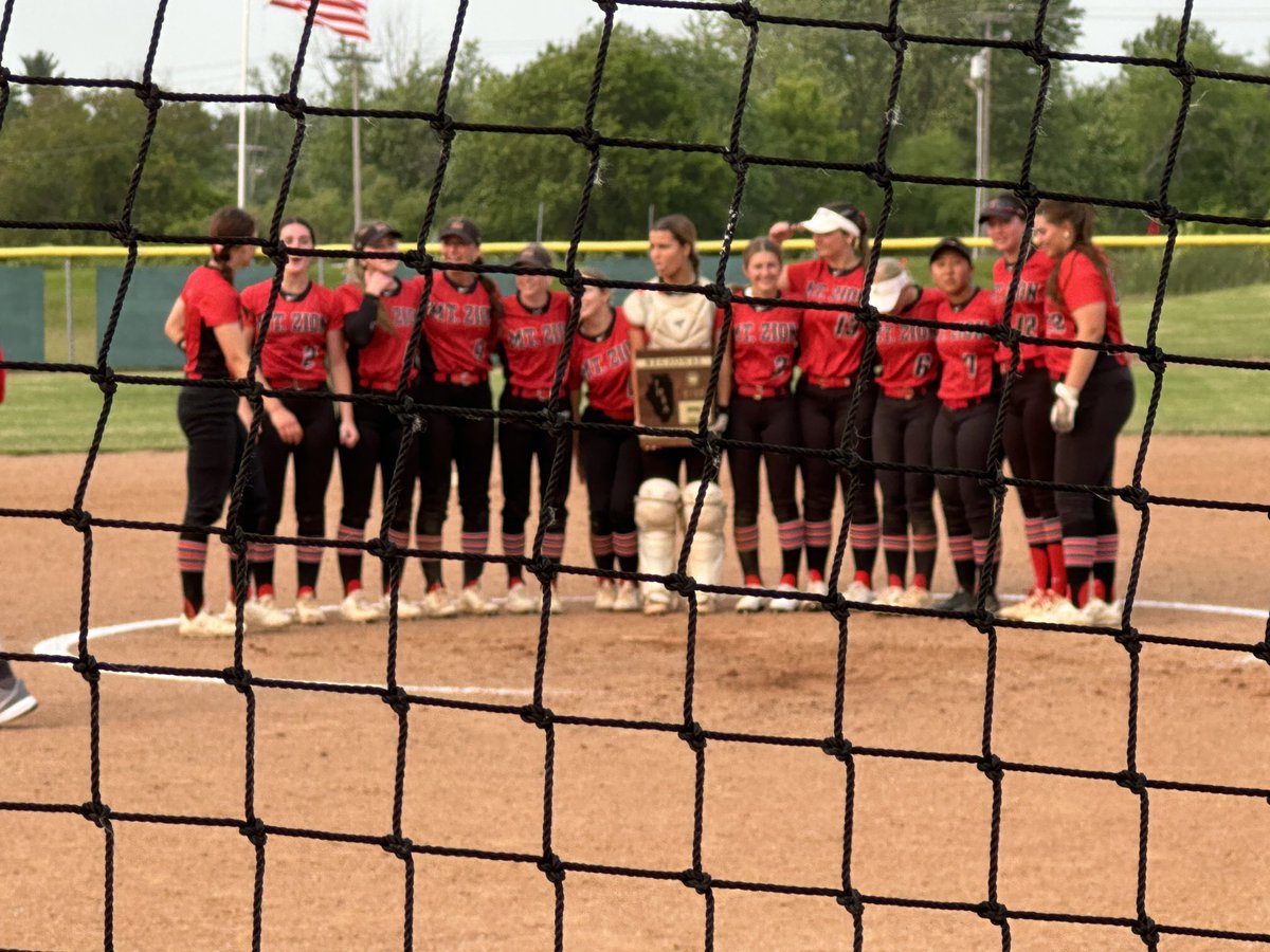TRoundcount's tweet image. Congrats to MTZ softball-regional champs!