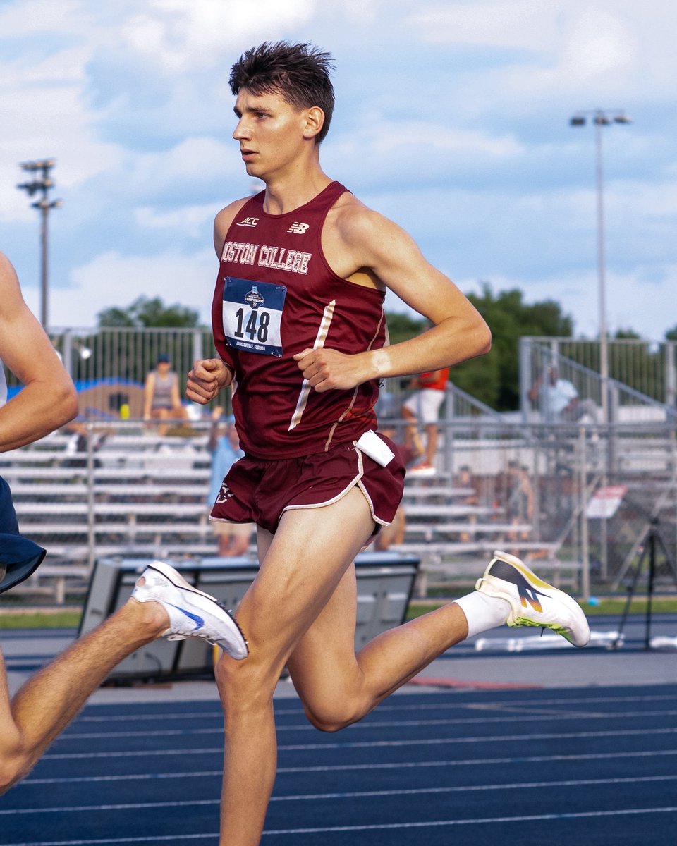 BCXC_TF's tweet image. Theo wraps an impressive freshman season with a 17th overall finish in the Men’s 5k at NCAA Regionals!
He was the highest finisher out of all freshman in the race! 👏 🦅