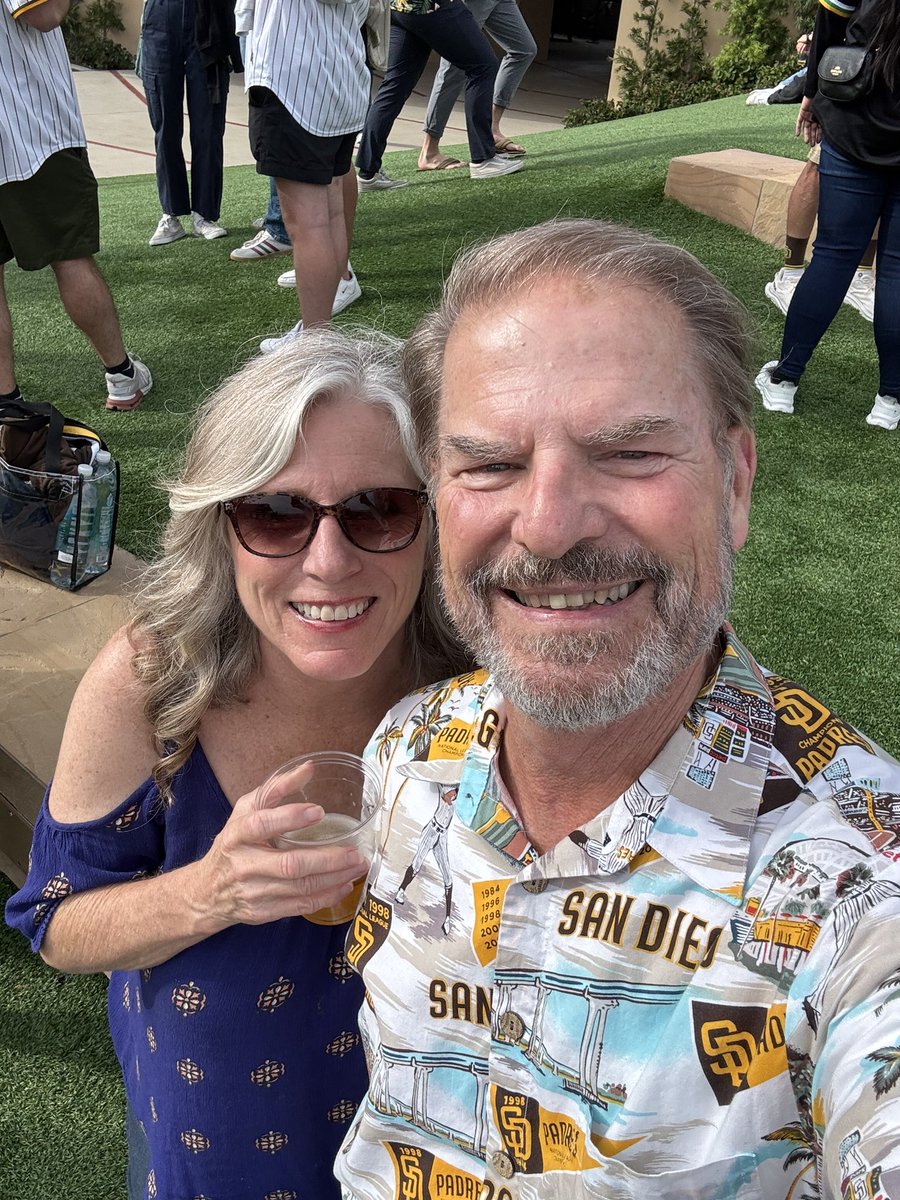 GinaBski's tweet photo. #forthefaithful https://t.co/qlsAvA258A