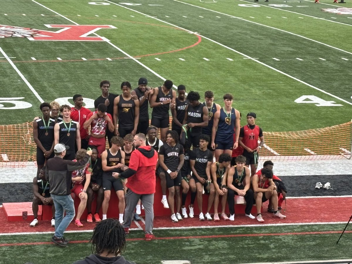 La Salle Athletics (@ls_lancerath) on Twitter photo Our Lancers performed well tonight!!!
Our 4x100 and 4x200 are State Bound!!
Great work lads!!
<a href="/LS_LancerTFXC/">La Salle TF/XC</a> Our Lancers performed well tonight!!!
Our 4x100 and 4x200 are State Bound!!
Great work lads!!
<a href="/LS_LancerTFXC/">La Salle TF/XC</a>