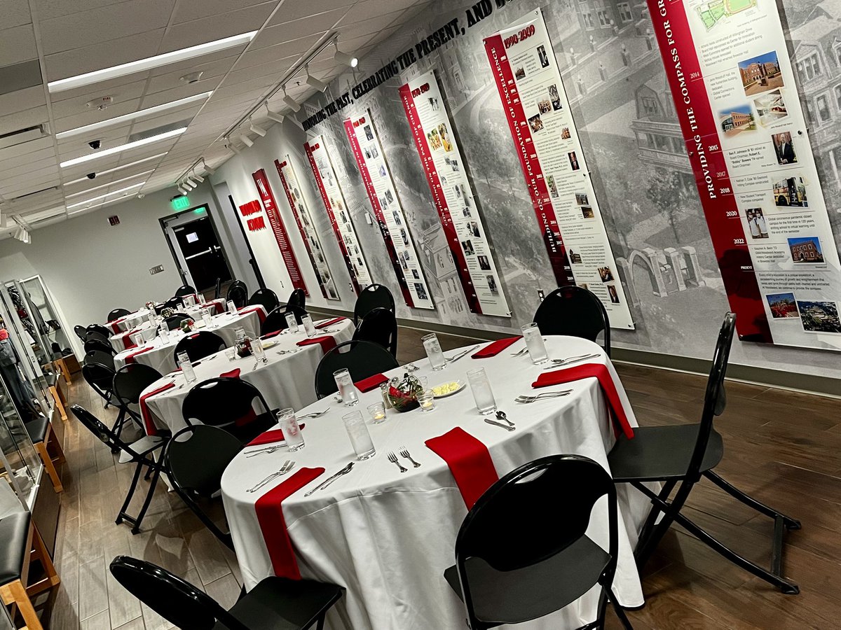 WoodwardEats tweet media