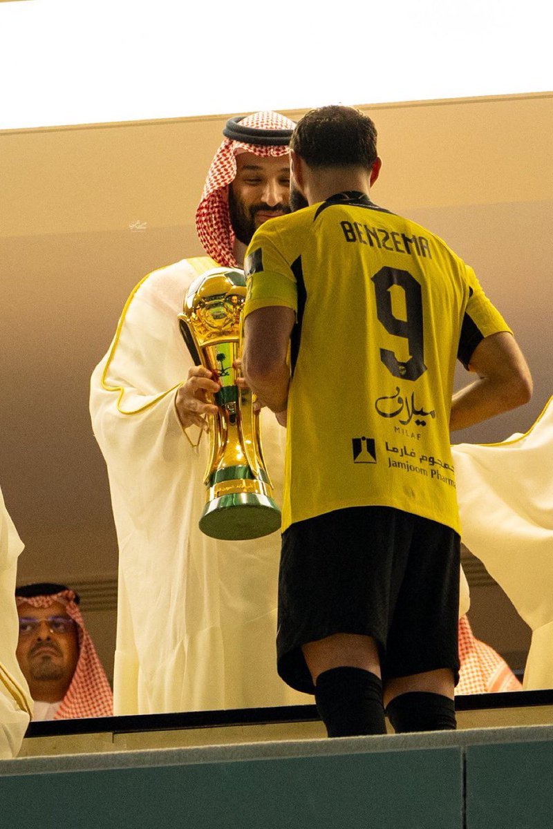 abomamdoh01's tweet photo. العميد في موسم استثنائ 
تحدى وعلم ويعلم من يريد التعلم
تحدى صعاب الاصابات
وعلم على كل منافسيه ذهابا واياب وكشف القناع عن ضعف المحللين في القنوات 
ويعلم من يريد اخذ العبر للوصول لتحقيق الانجاز 
الف مليون مبروك لكل عاشق ومتيم من الامه الاتحاديه داخليا وخارجيا 🏆 https://t.co/vMxY6CWKIQ