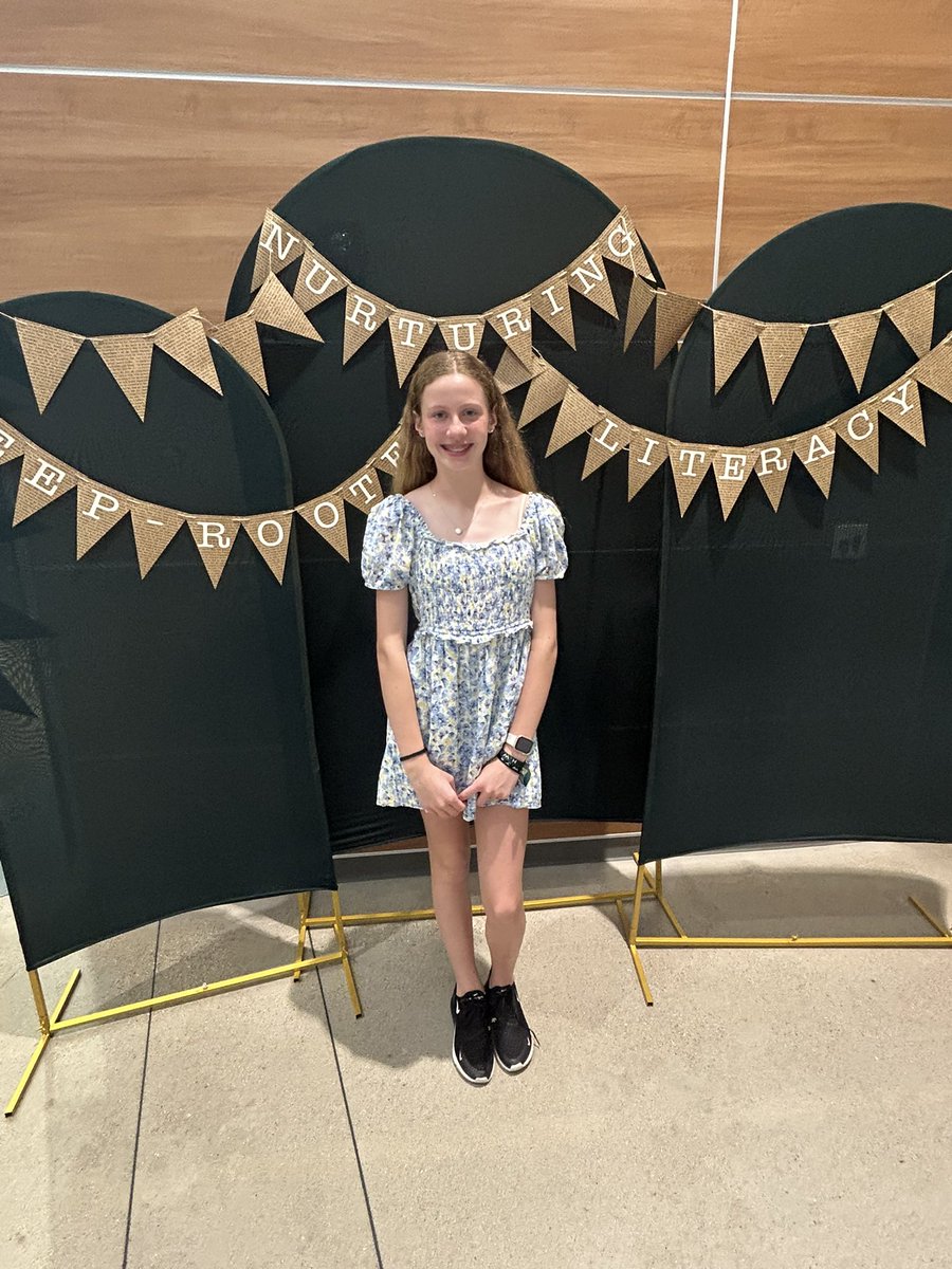 CainJen's tweet photo. So proud watching my girl present a book talk session at Lit Love, 3rd edition! https://t.co/QyWwZ5o8SV