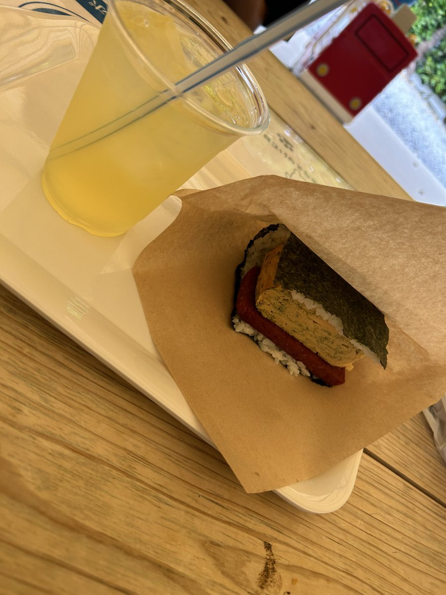 楽しい週末に、素敵な朝食、おはようございます🥰
