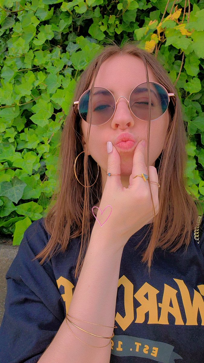 I've had long hair since grade 3. I decided to make a change 🥰
