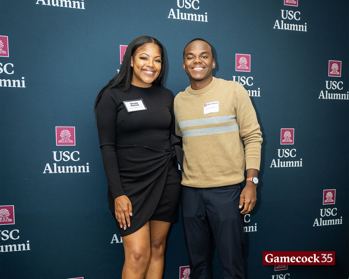 UofSCYAC's tweet image. The 2025 #Gamecock35 honorees have landed in Columbia. 🤙
#GamecockAlumni // @SCStudentLoan