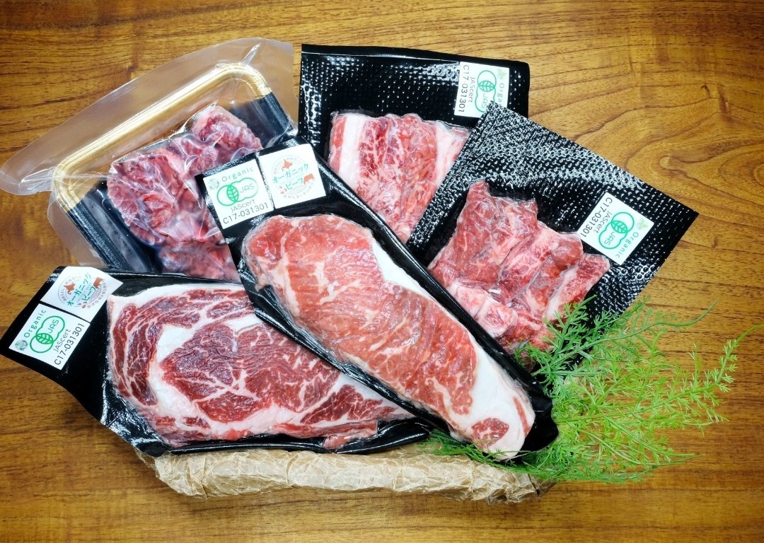 お買い得♪事務員おすすめ☆焼肉セット☆限定発売、開始です！

釧路生まれ、釧路育ちのオーガニックビーフ　事務員単独企画♪事務員おすすめ☆焼肉セット☆限定販売開始です。
今回は３種類をそれぞれ10セット、合計30セットをご用意しました。
organic-beef.jp