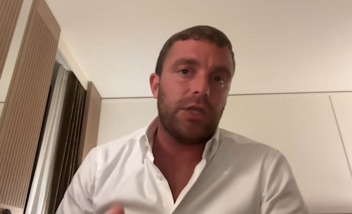 🚨🚨🚨🚨🚨 عاجل — فابريزيو رومانو:

ما يؤخر صفقة كونيا إلى مانشستر يونايتد هو الفيزا 

فقط مسألة وقت ويُحسم كل شيء