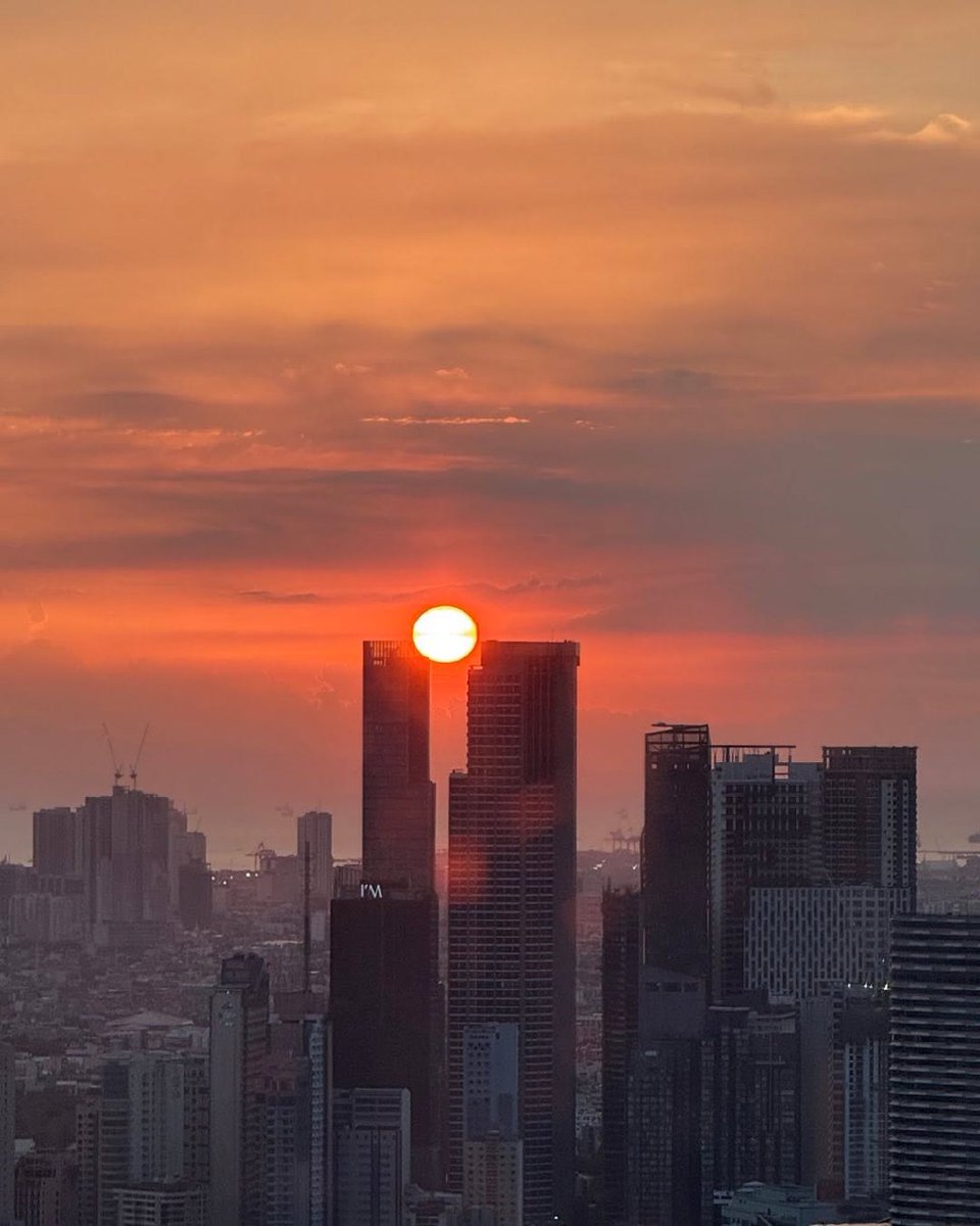 AND THEN....the sun was held captive by 2 towers.