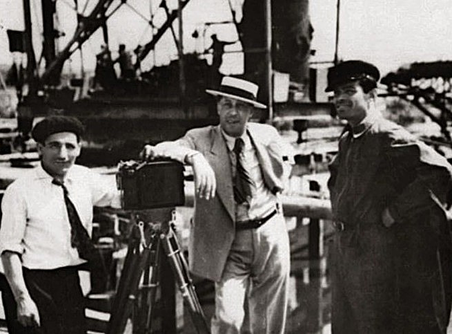 [LIBROS] El cineasta y escritor Javier Torre revela en la novela «La luz de un fósforo», cuya segunda edición está a la venta en librerías, cómo desapareció la ópera prima de José A. Ferreyra, pionero del cine mudo. gpsaudiovisual.com/2025/05/30/jav… a través de @gpsaudiovisual