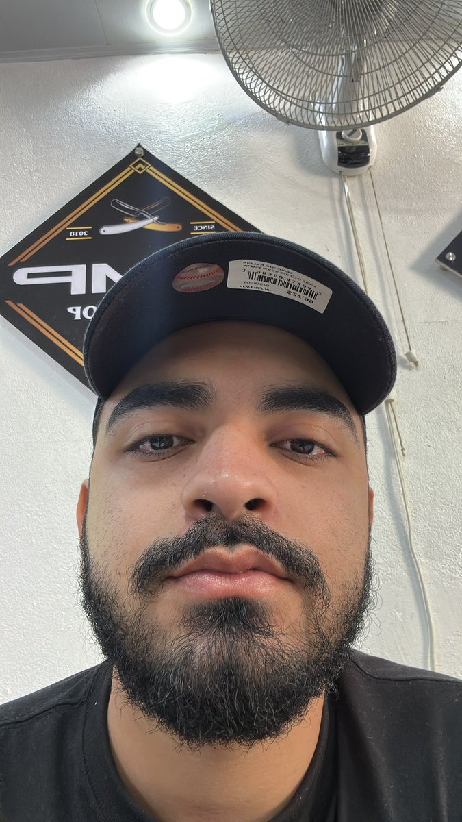 pasarte mi barba por el * jijiji