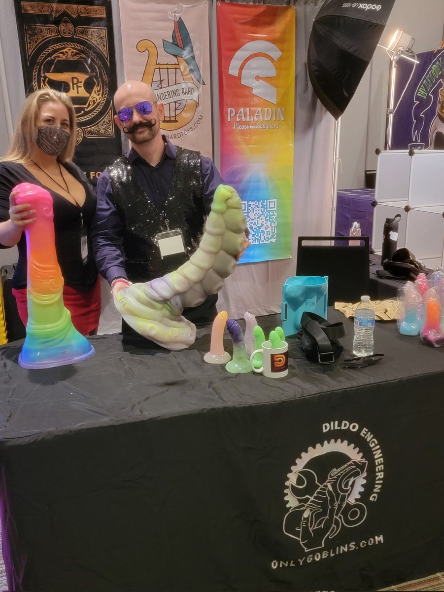 ShopDad (@shopdad2) on Twitter photo Dating profile man with fish picture but it's a dildo and we are at <a href="/AltPornNet/">AltPornNet</a> Altstar Awards. Dating profile man with fish picture but it's a dildo and we are at <a href="/AltPornNet/">AltPornNet</a> Altstar Awards.